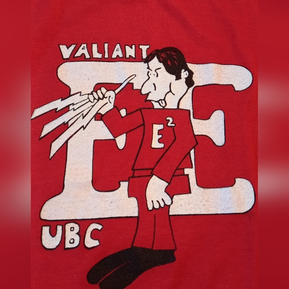 True vintage. UBC Electric Engineer 70-80's T shirt. Made in Canada - Picture 4 of 6
